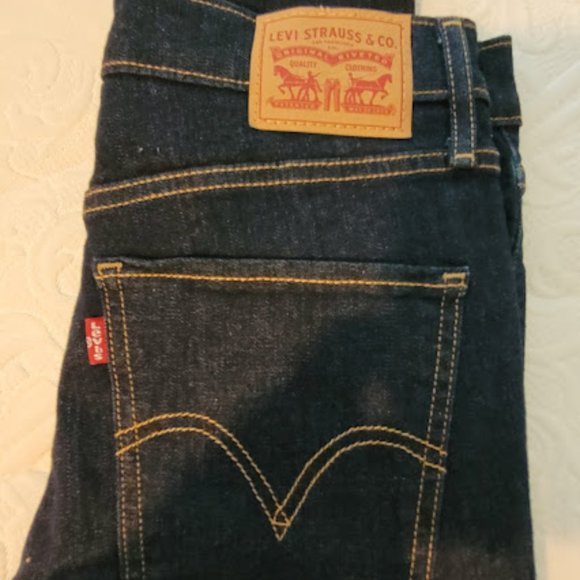 Levi's Super Skinny NWOT - Picture 6 of 12
